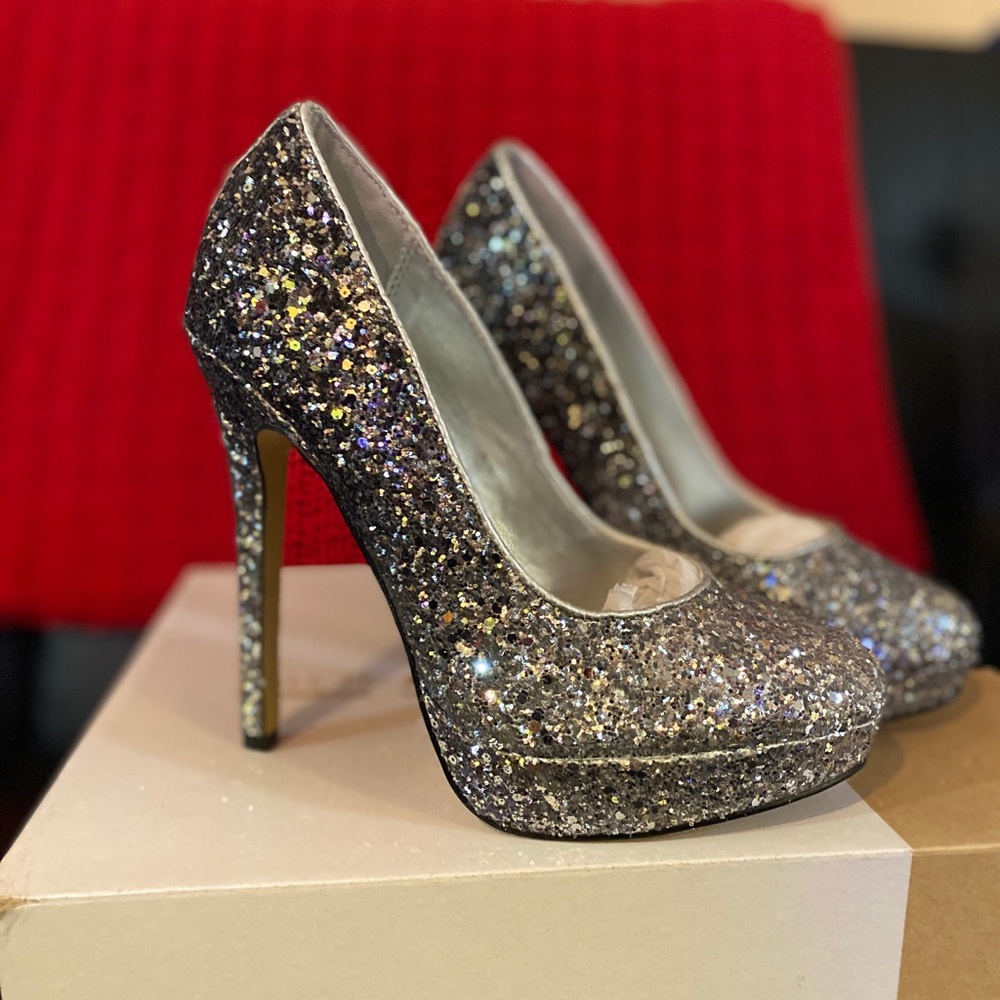 Call it Spring silver ‘Yassine’ sequined high heel